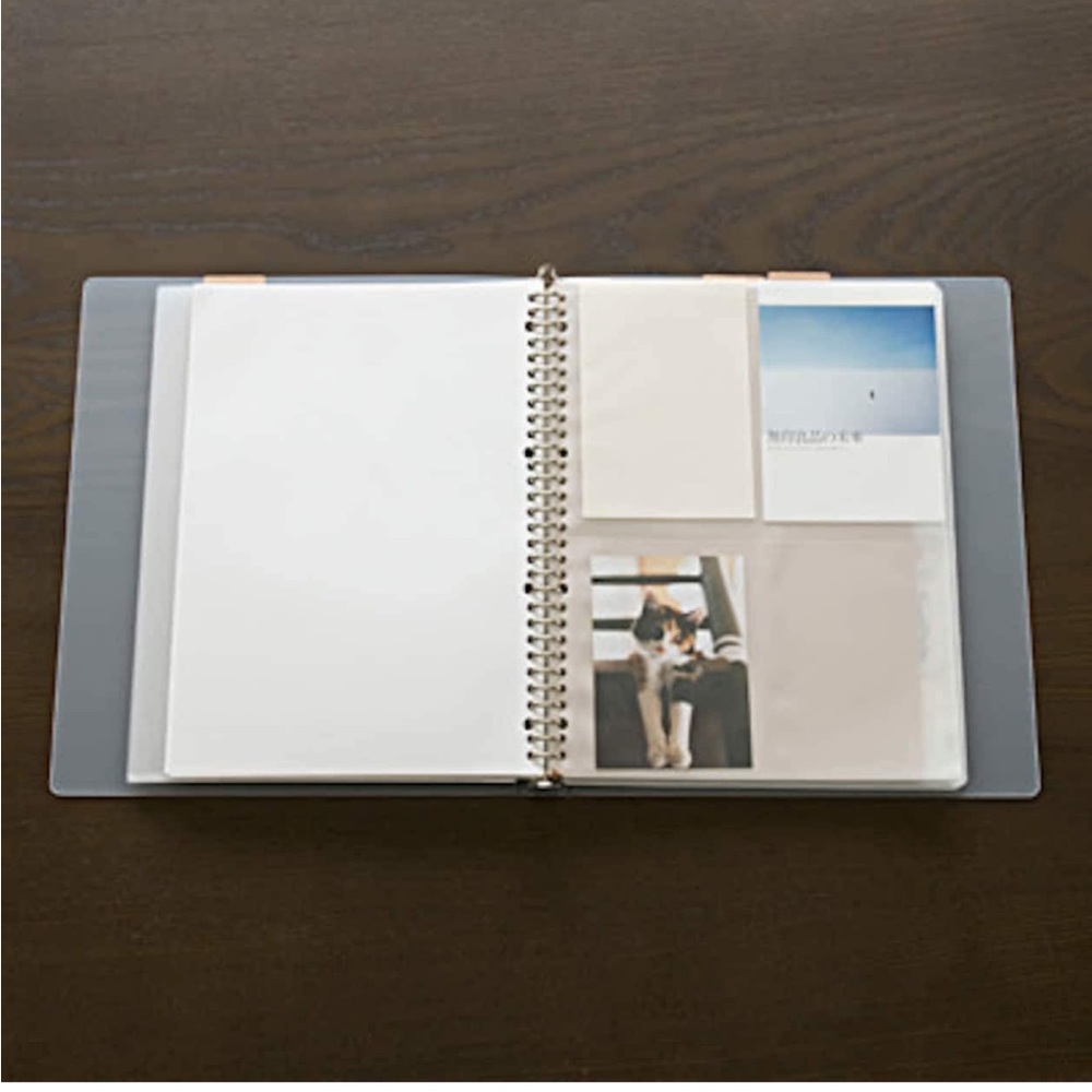 NWT MUJI Polypropylene A4 Size 30 Rings Binder Capacity: Loose Leaf 130 Sheets